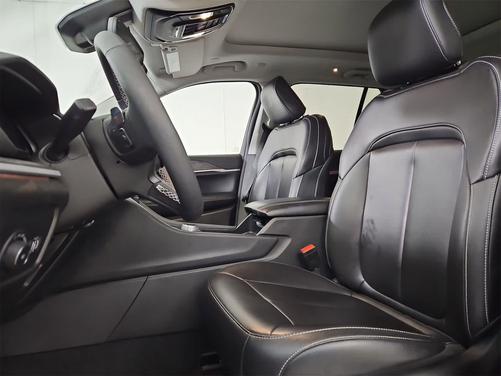 Thumbnail: 2023 Jeep Grand Cherokee - 16