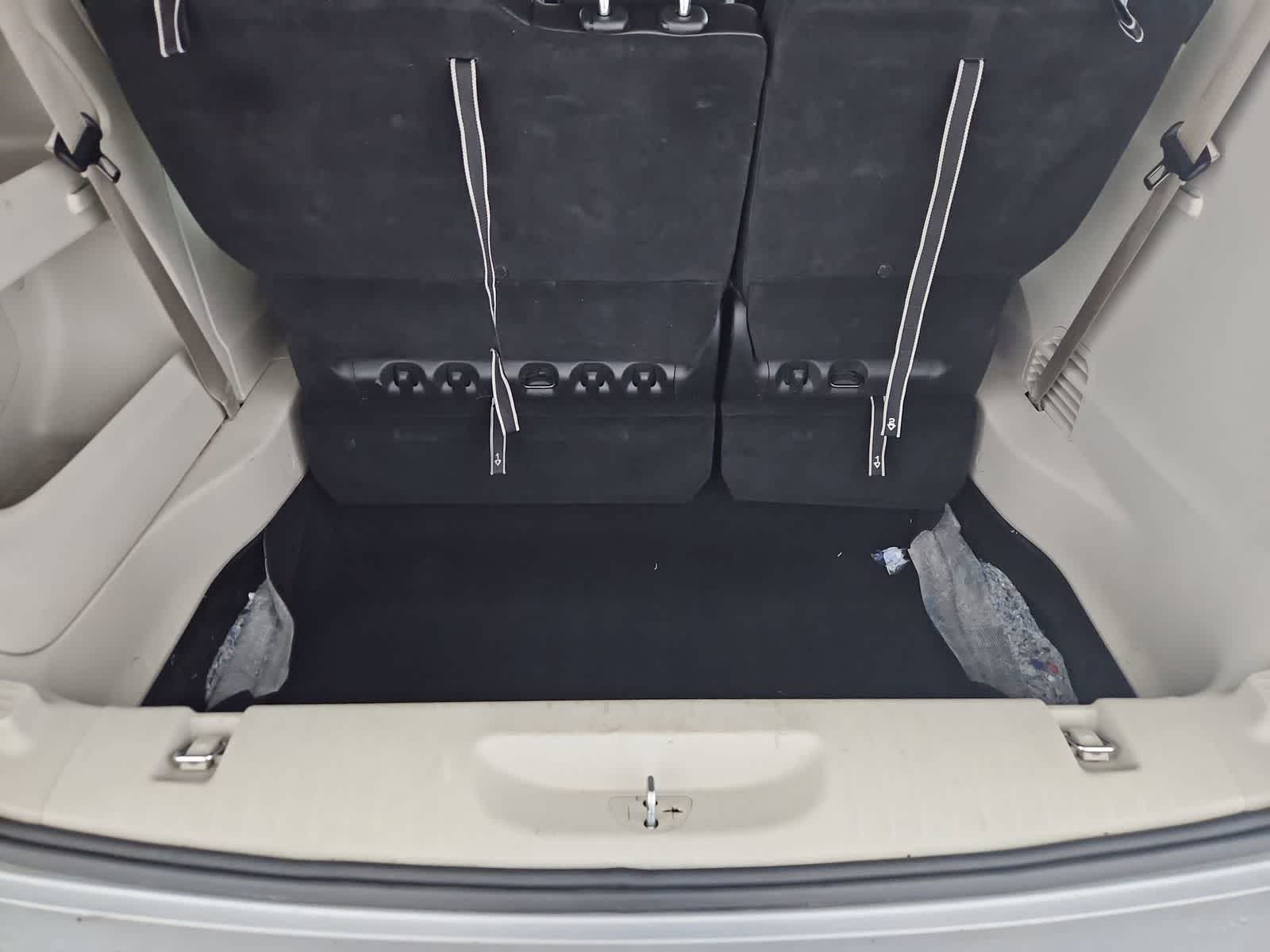 Thumbnail: 2023 Chrysler Pacifica - 33