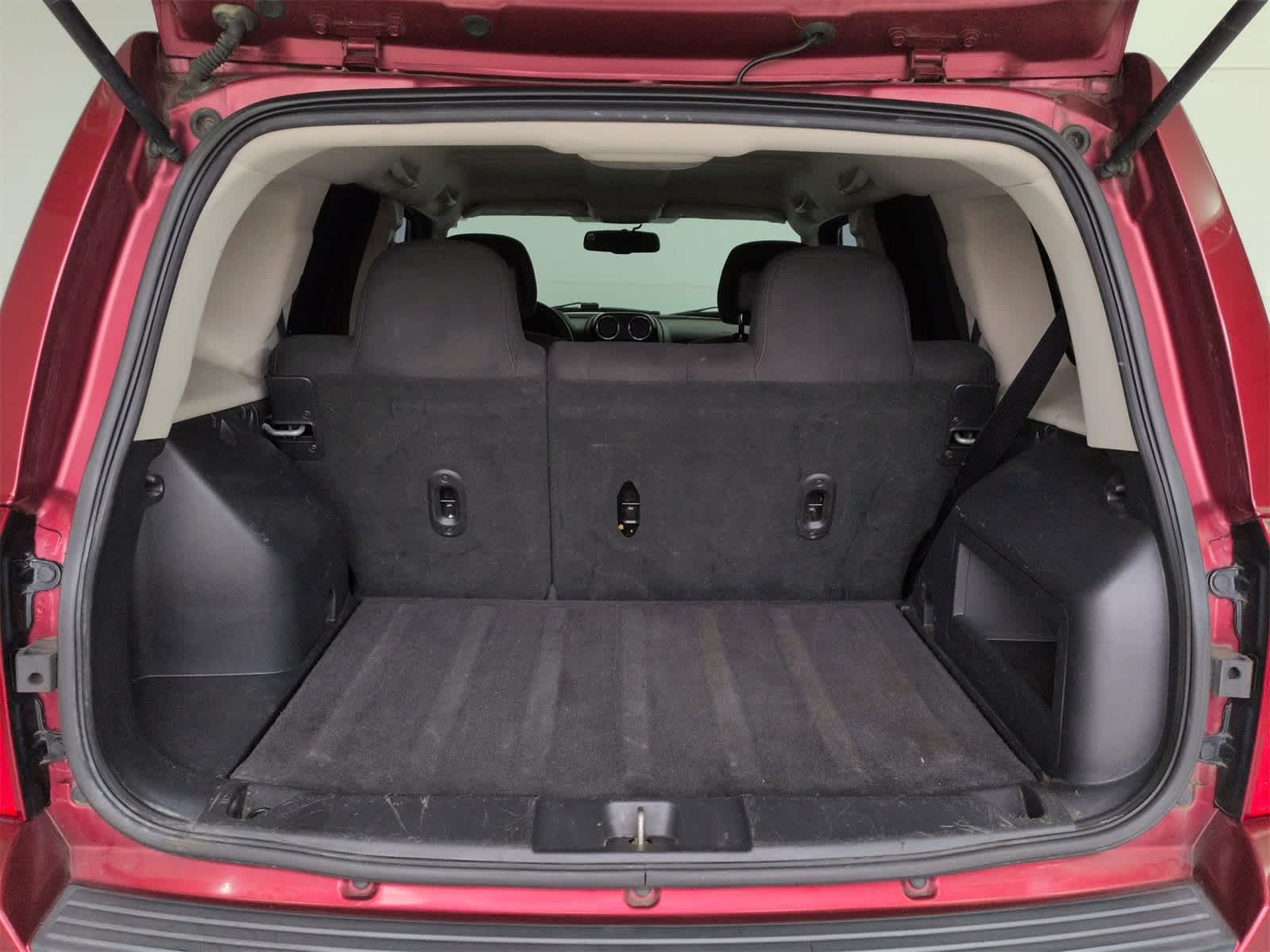 Thumbnail: 2016 Jeep Patriot - 30