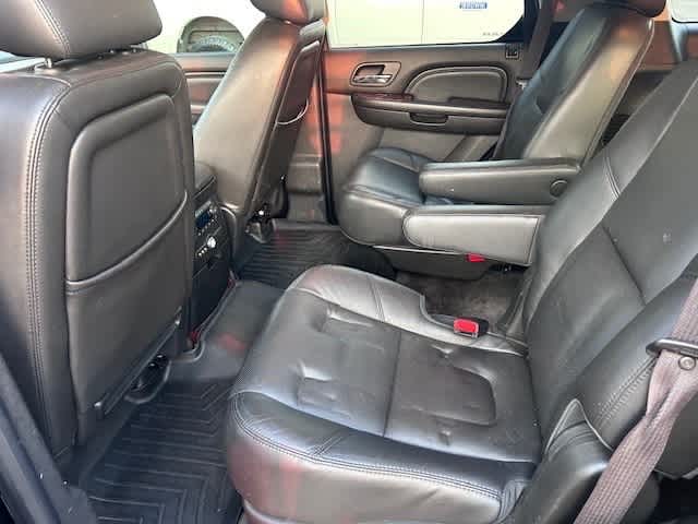 Thumbnail: 2014 Cadillac Escalade - 8