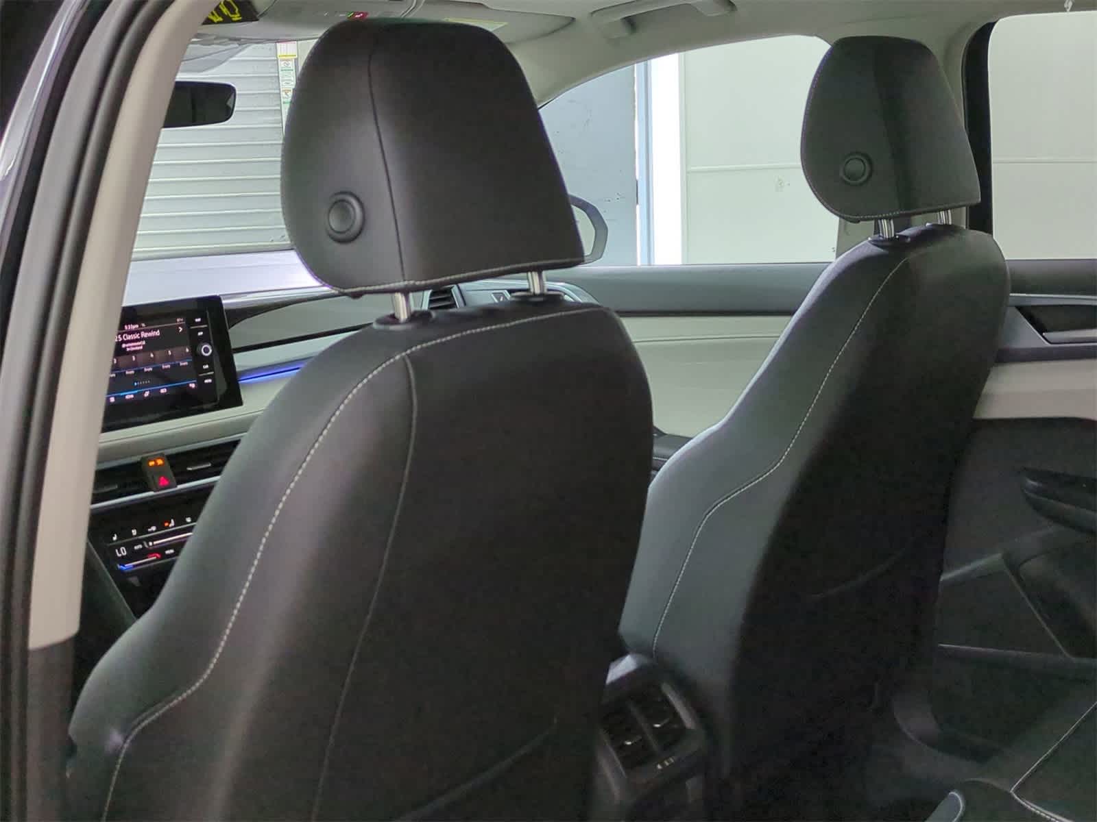 Thumbnail: 2025 Volkswagen Taos - 18