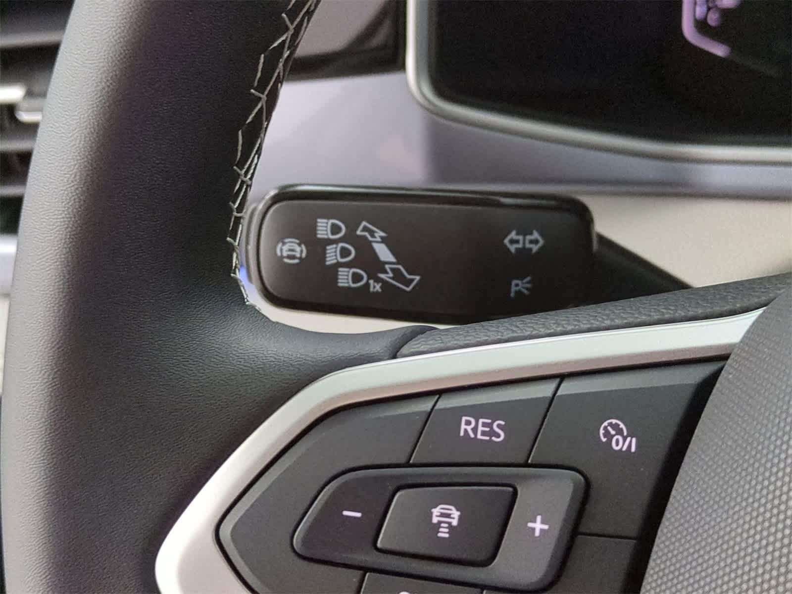 Thumbnail: 2025 Volkswagen Taos - 27