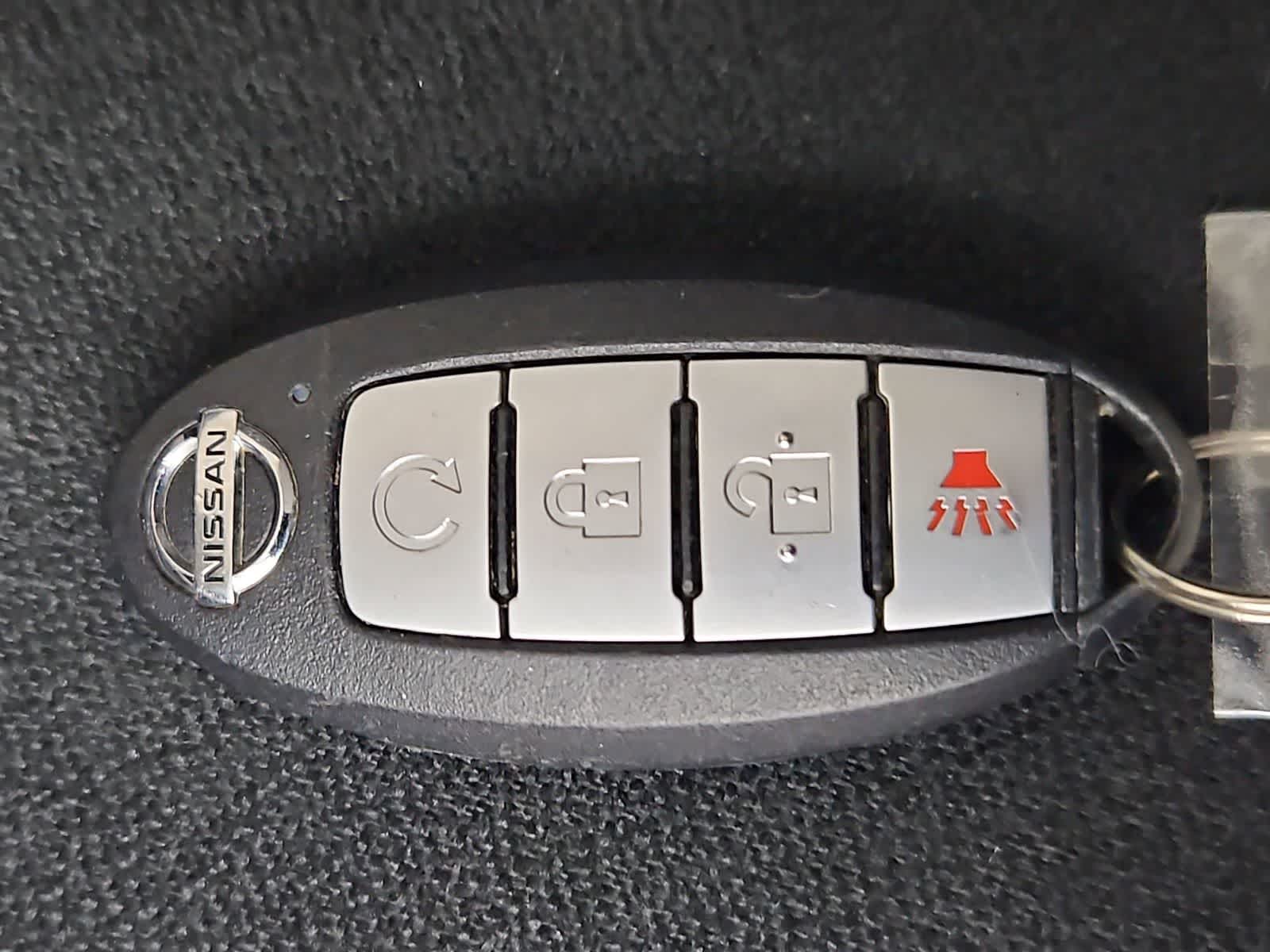 Thumbnail: 2020 Nissan Kicks - 33