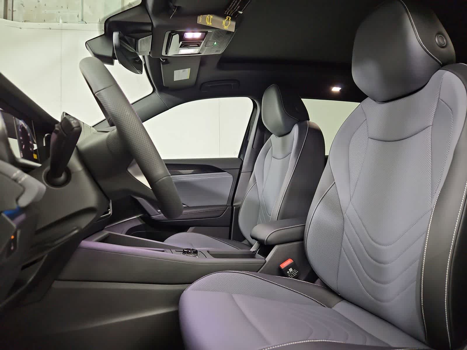 Thumbnail: 2026 Volkswagen Tiguan - 16