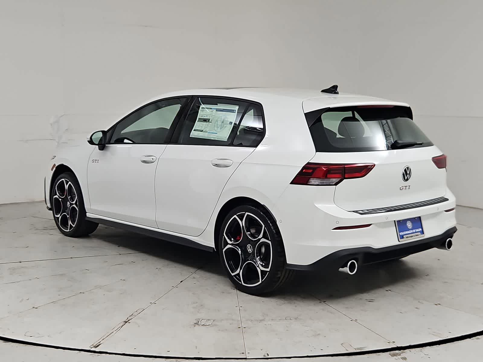 Thumbnail: 2026 Volkswagen Golf - 4