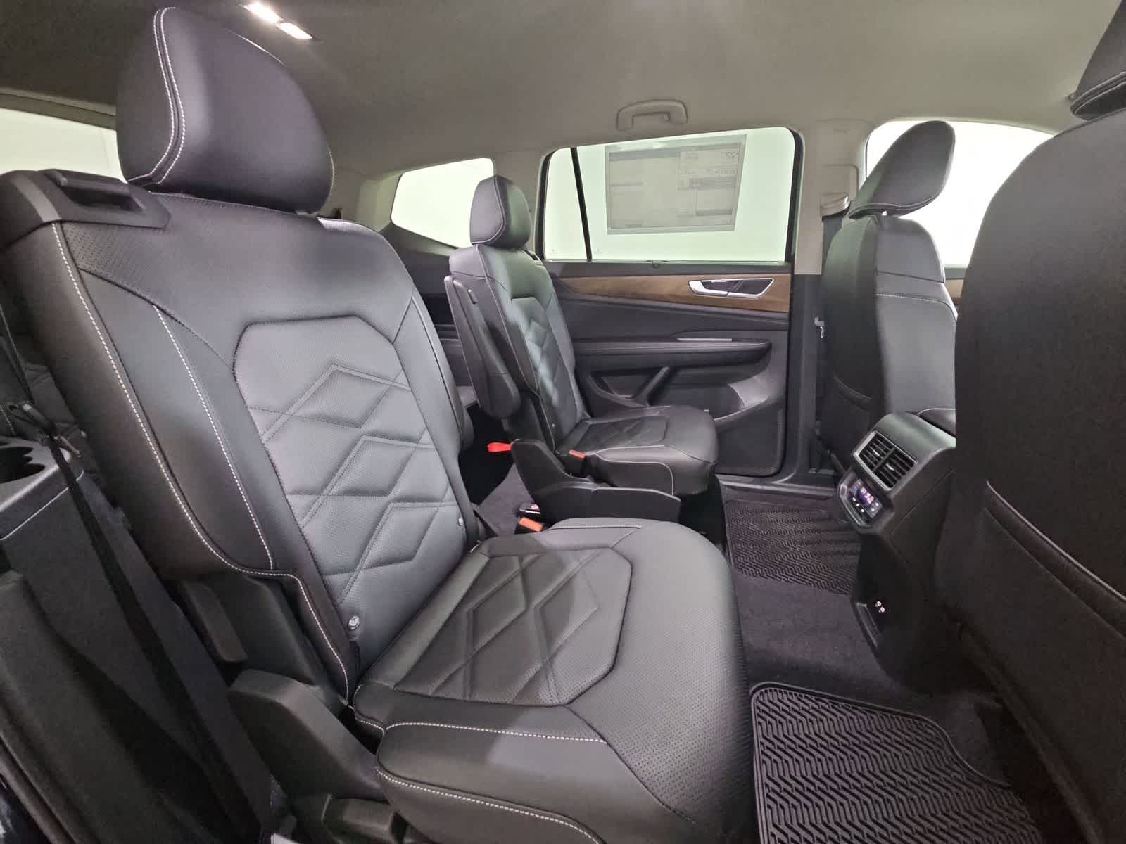 Thumbnail: 2026 Volkswagen Atlas - 20