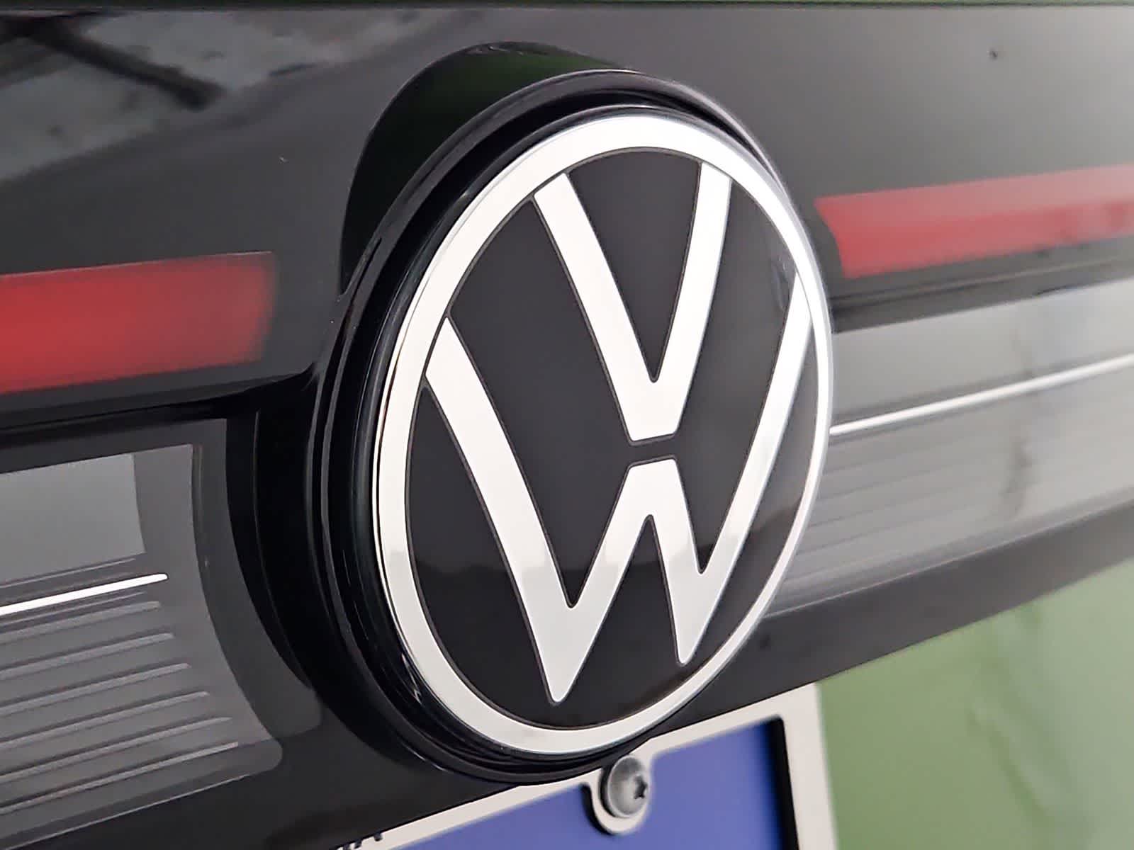 Thumbnail: 2026 Volkswagen Taos - 11