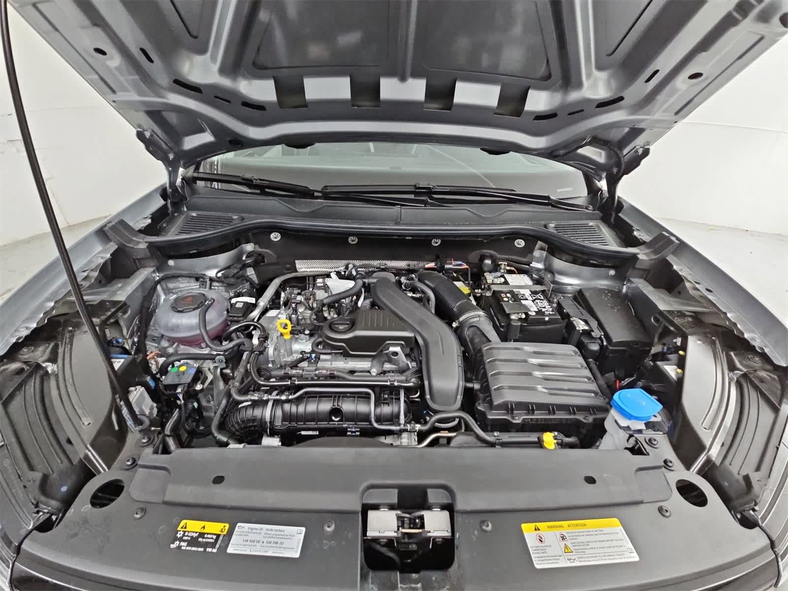 Thumbnail: 2025 Volkswagen Taos - 14