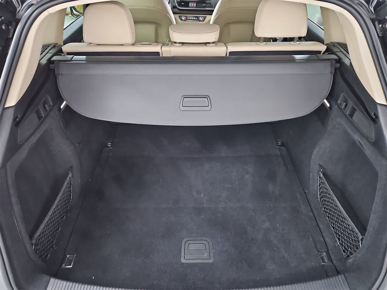 Thumbnail: 2022 Audi Q5 - 36