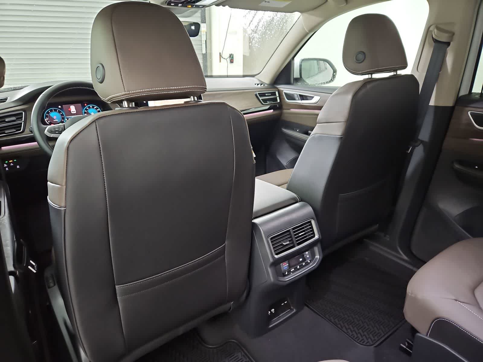 Thumbnail: 2026 Volkswagen Atlas - 18