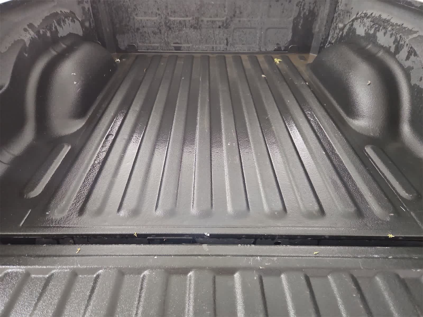 Thumbnail: 2019 RAM 1500 Classic - 33