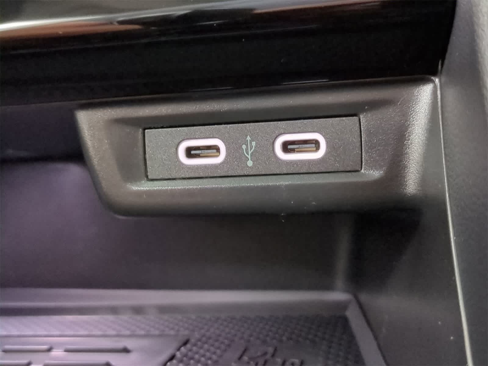 Thumbnail: 2025 Volkswagen Jetta - 32