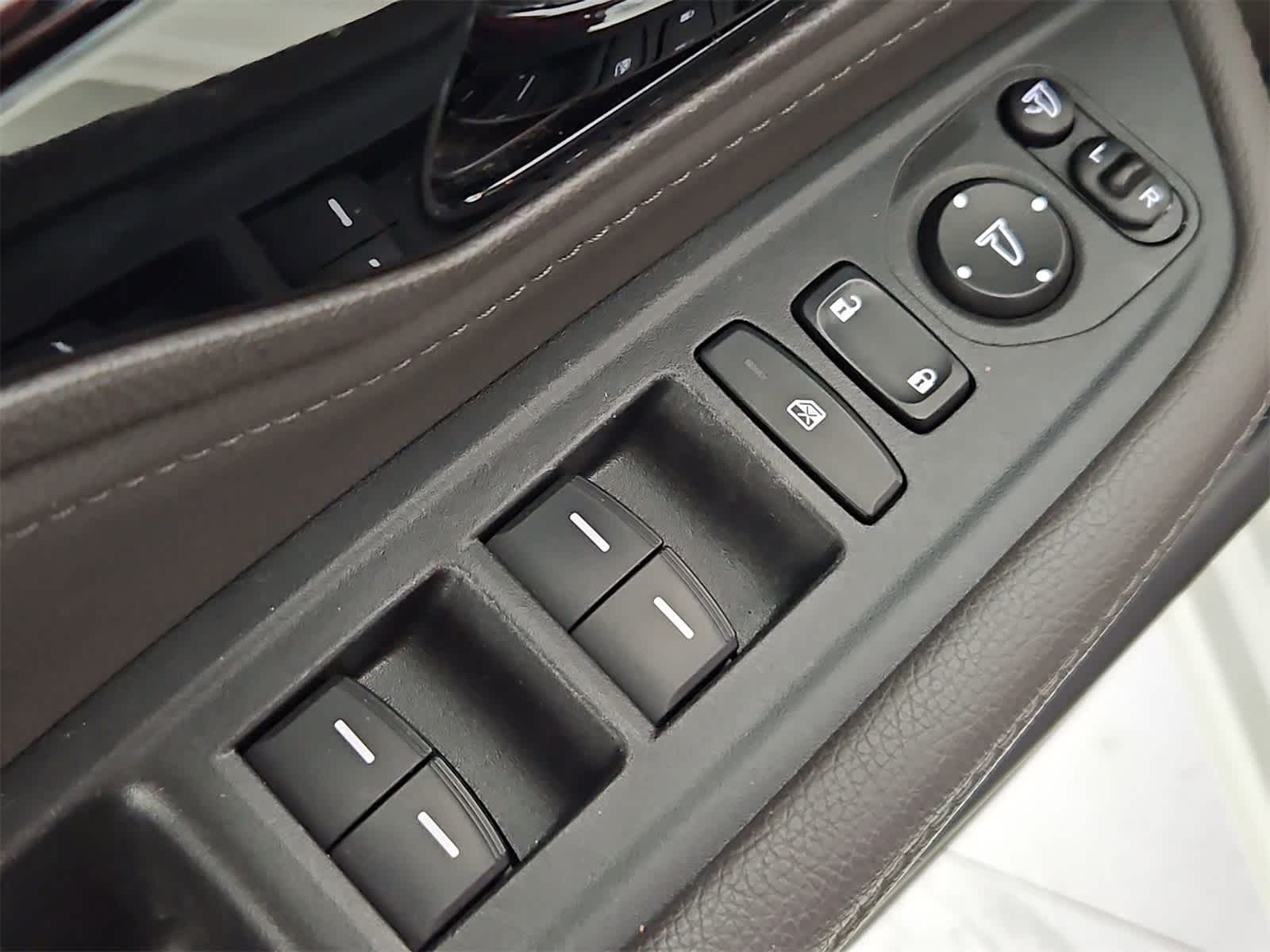 Thumbnail: 2019 Honda Odyssey - 17