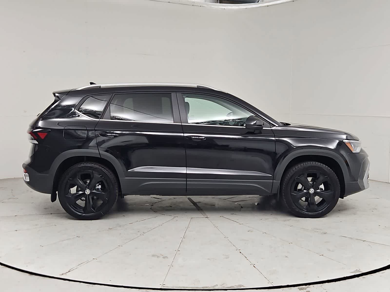 Thumbnail: 2026 Volkswagen Taos - 7