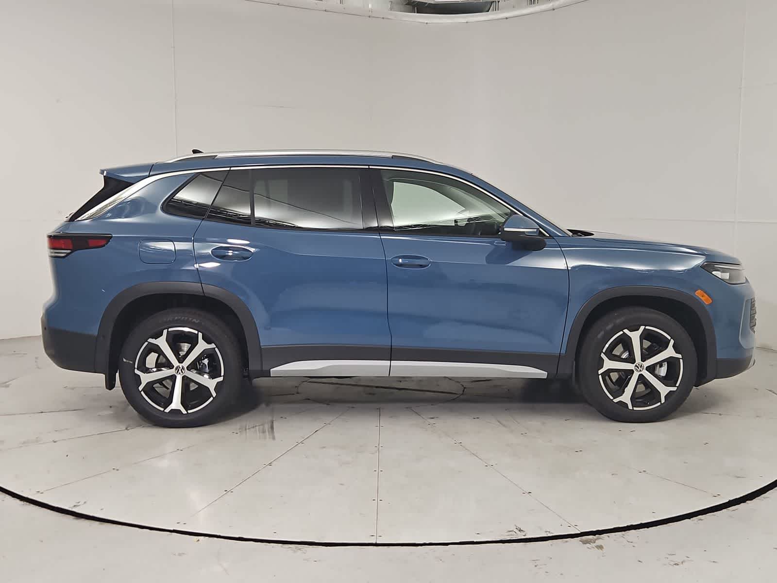 Thumbnail: 2026 Volkswagen Tiguan - 7
