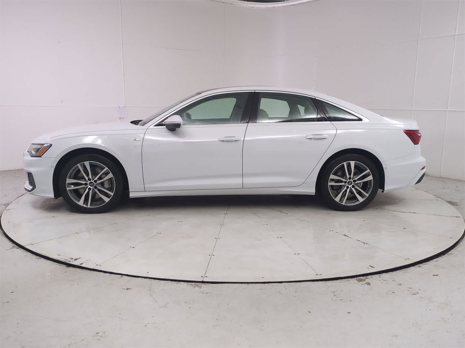Thumbnail: 2023 Audi A6 - 3