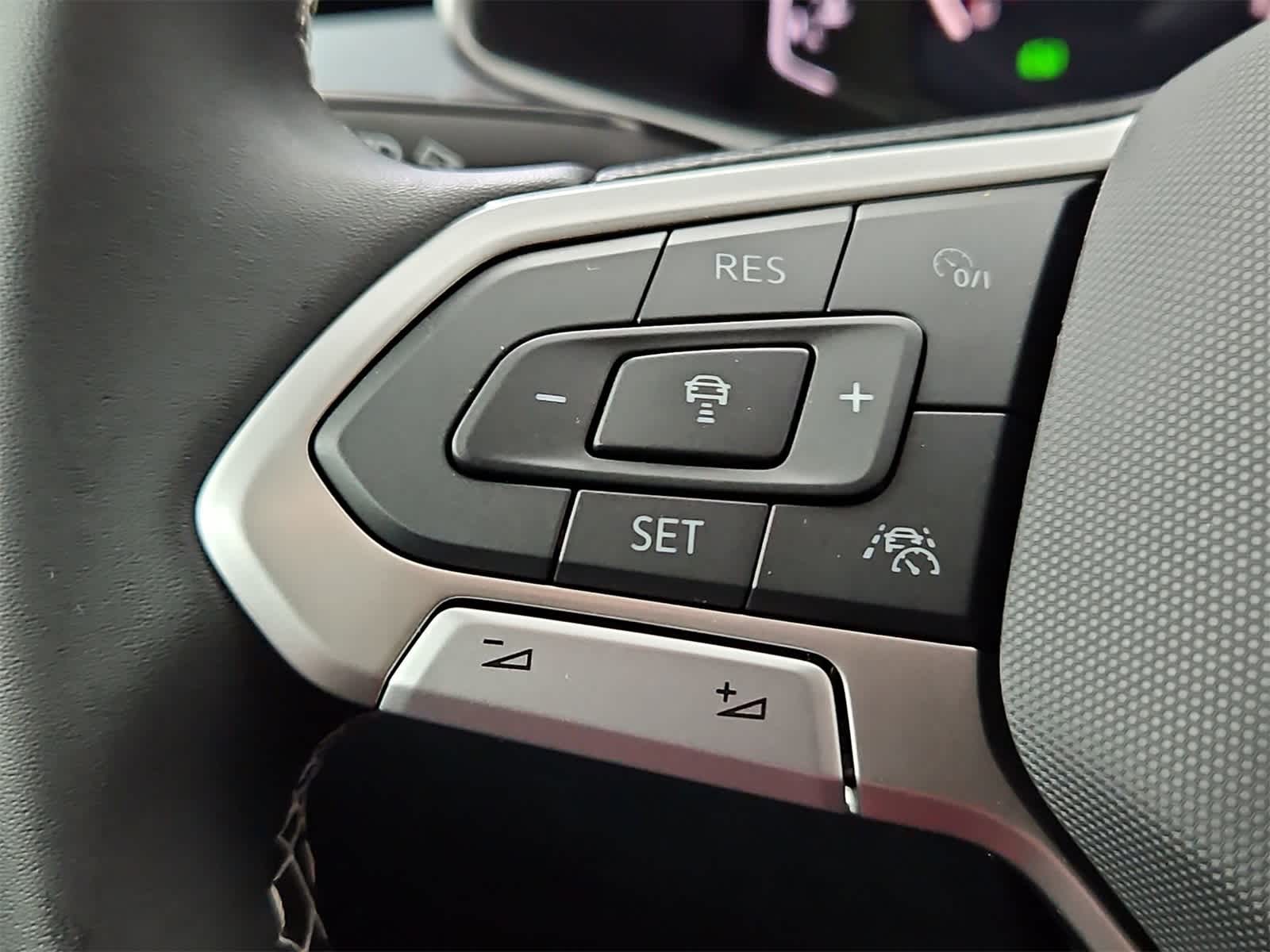 Thumbnail: 2026 Volkswagen Taos - 25