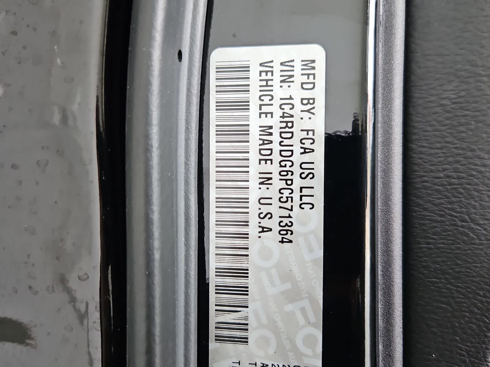 Thumbnail: 2023 Dodge Durango - 37