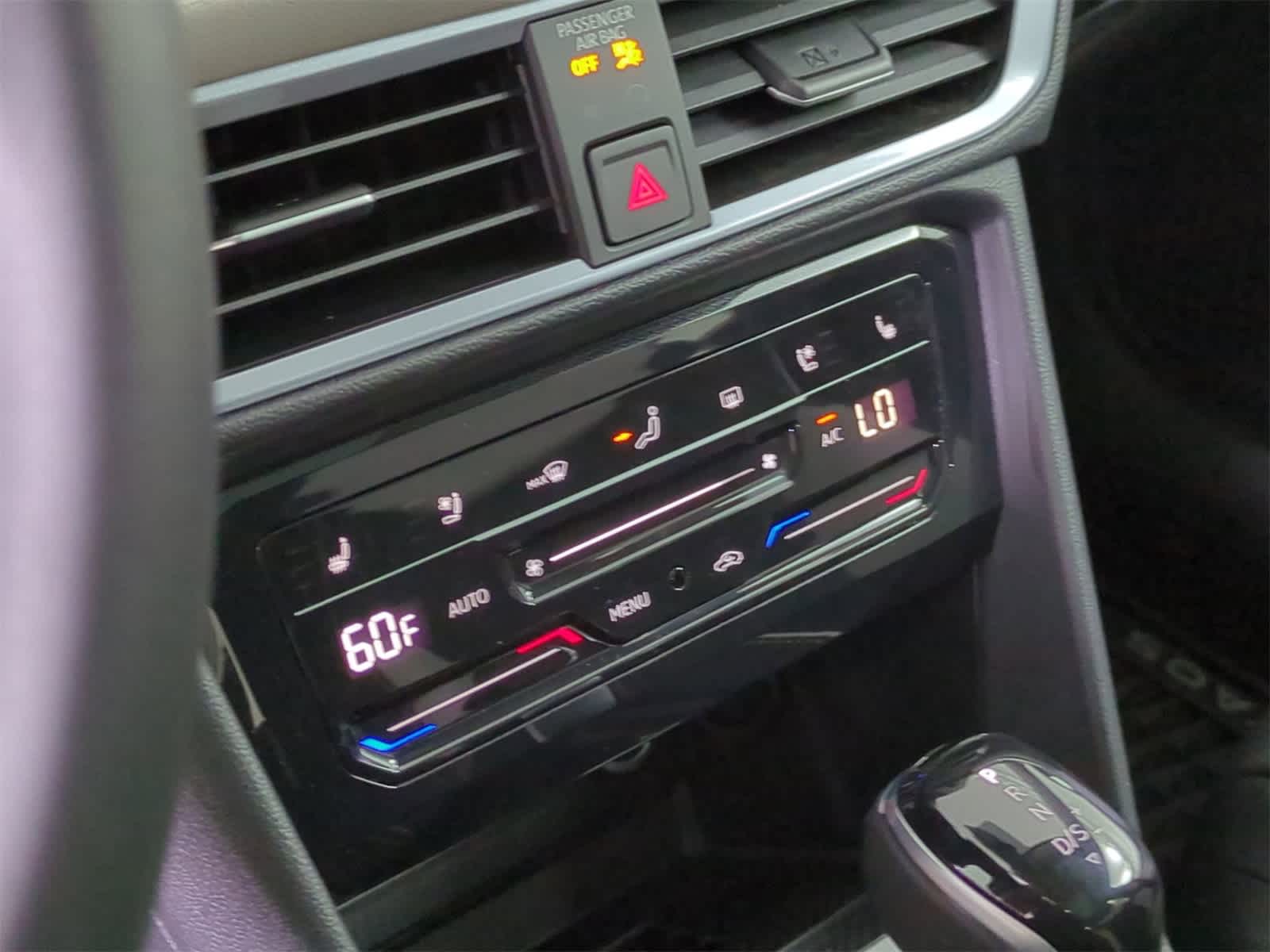 Thumbnail: 2025 Volkswagen Taos - 29