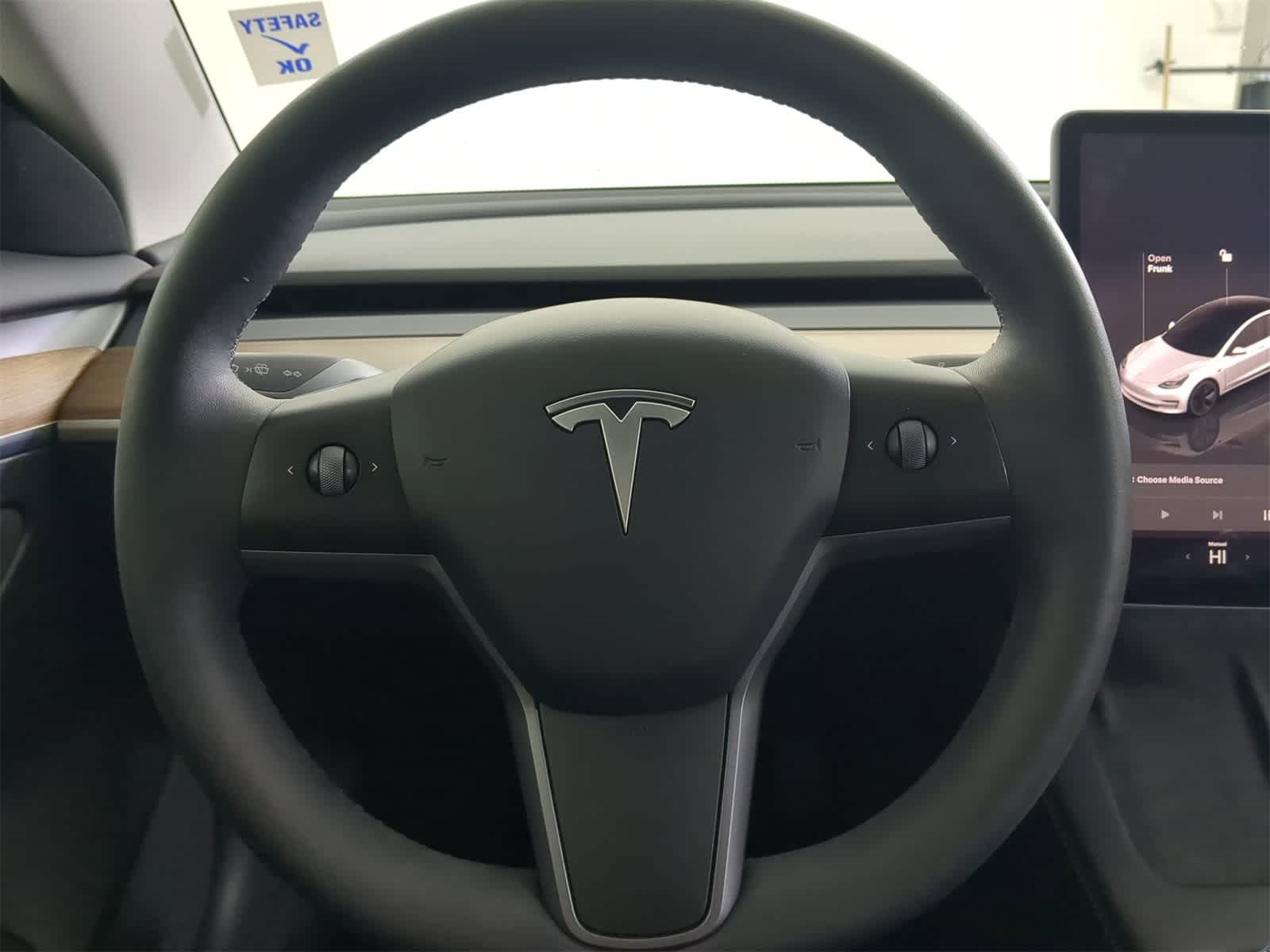 Thumbnail: 2023 Tesla Model 3 - 23