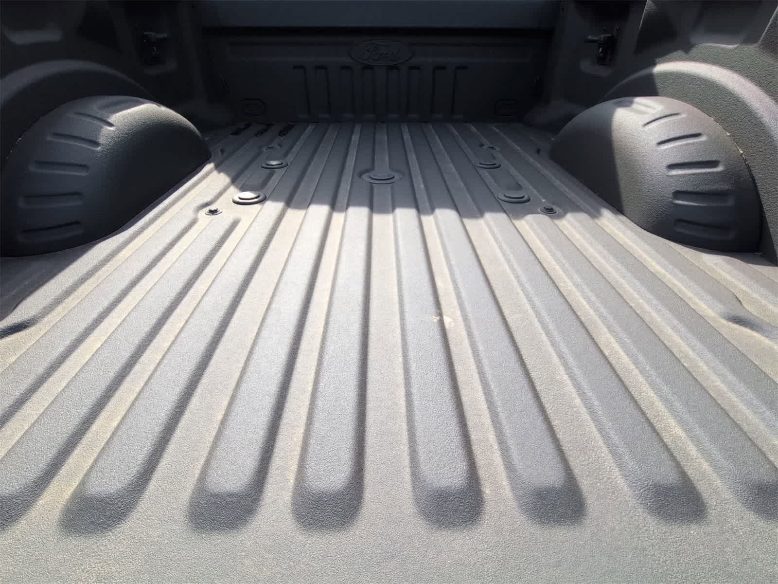 Thumbnail: 2019 Ford F-350 - 32