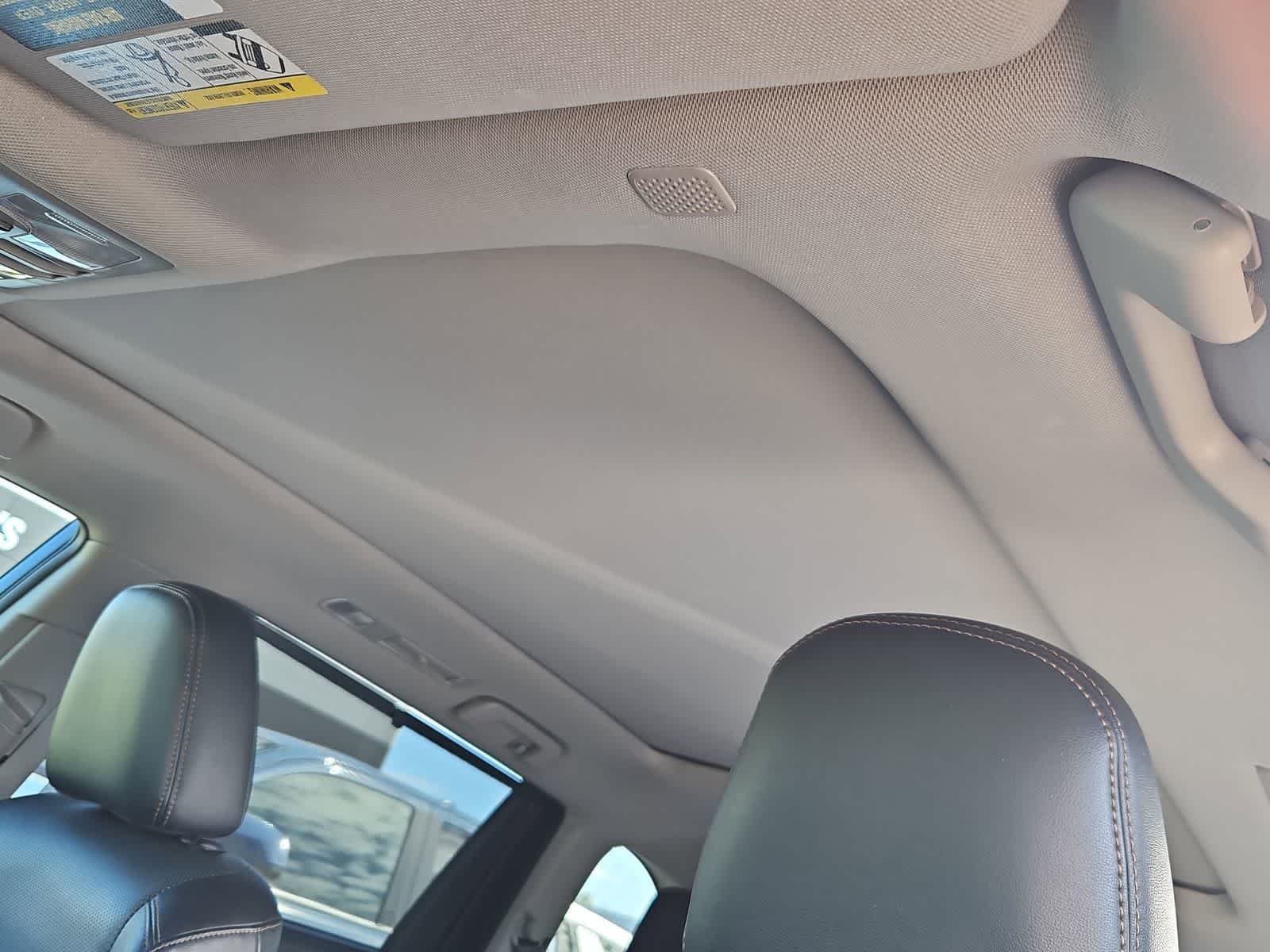 Thumbnail: 2019 Toyota Highlander - 19