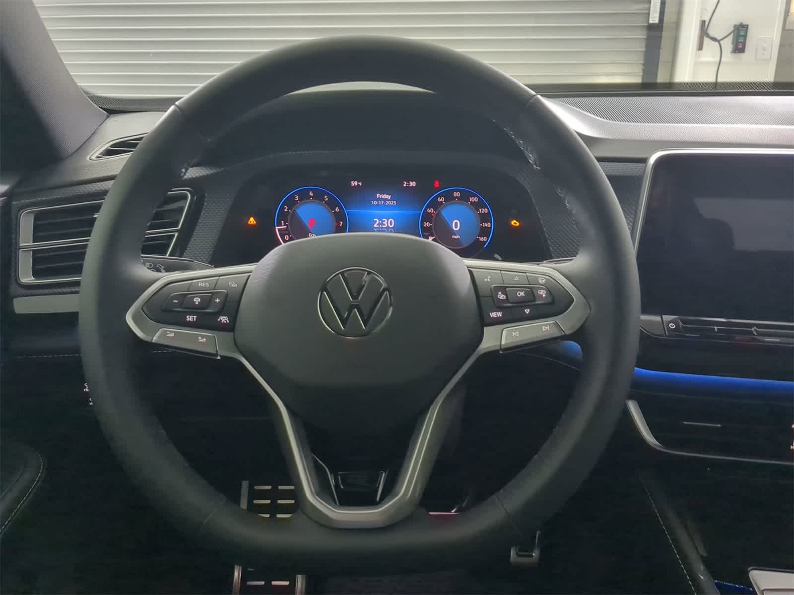 Thumbnail: 2026 Volkswagen Atlas - 24