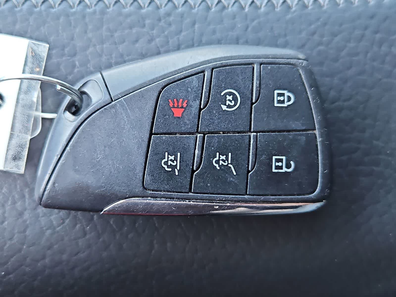 Thumbnail: 2023 GMC Yukon - 35