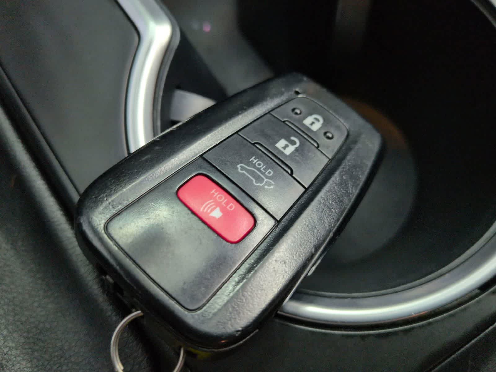 Thumbnail: 2023 Toyota Highlander - 34