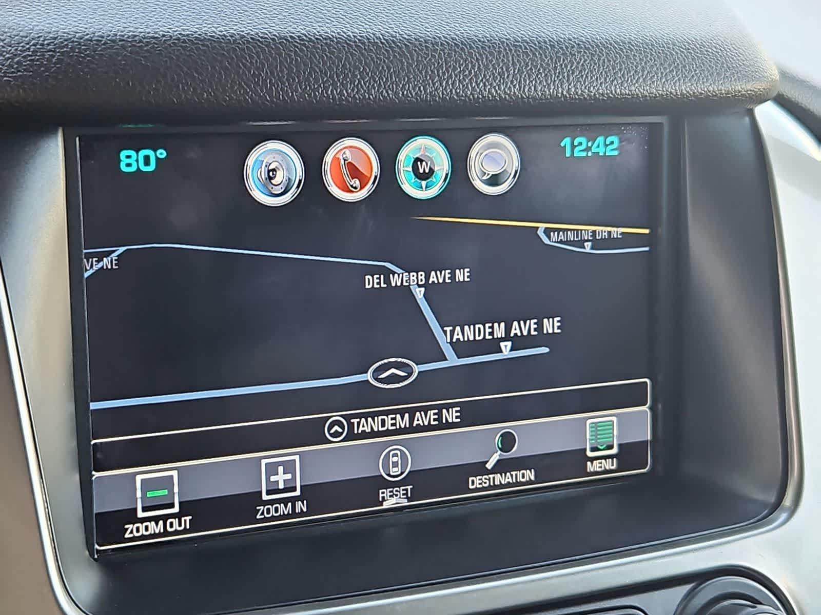 Thumbnail: 2018 Chevrolet Tahoe - 29