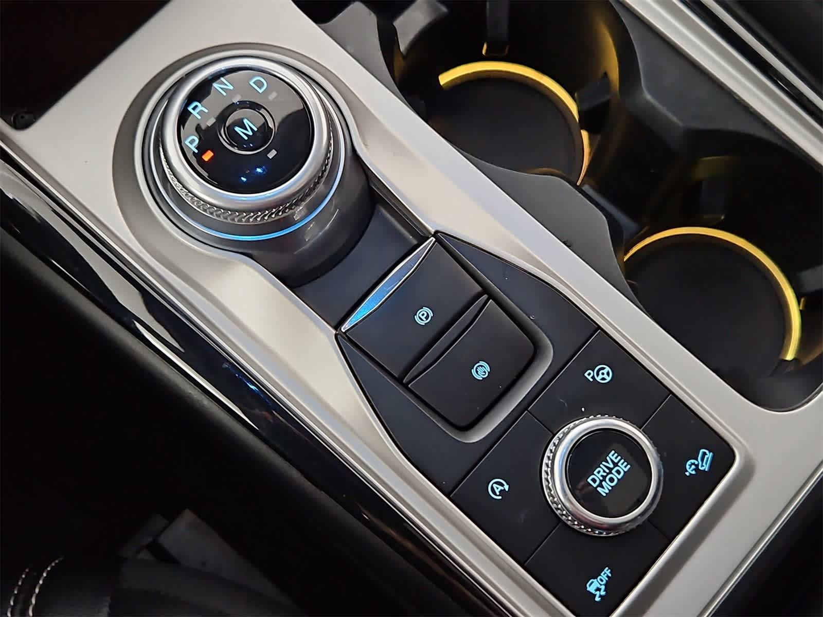 Thumbnail: 2021 Ford Explorer - 34