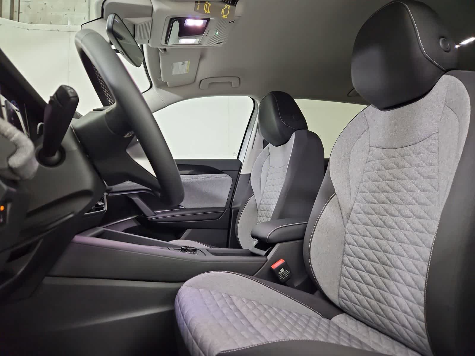 Thumbnail: 2026 Volkswagen Tiguan - 16