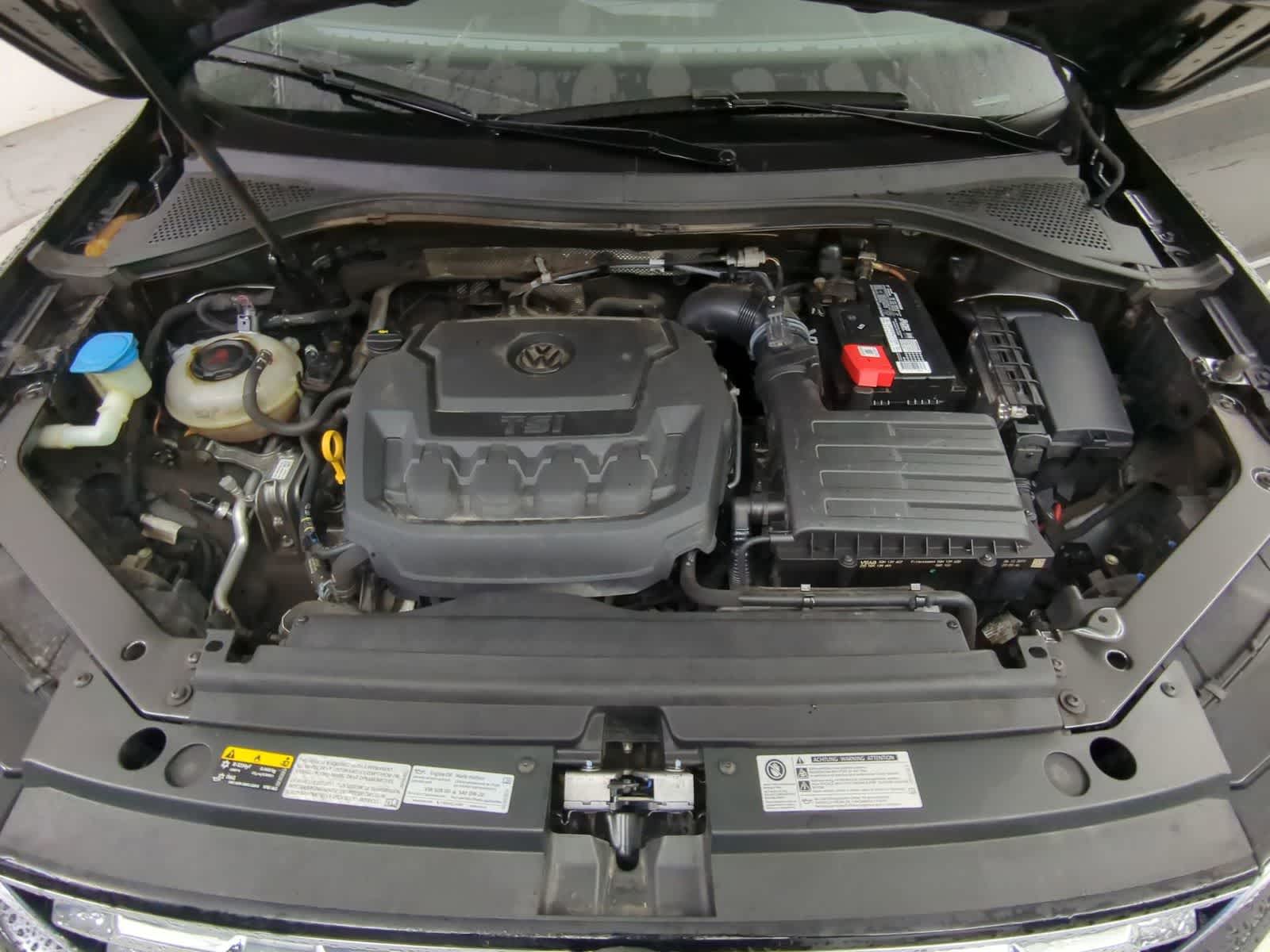 Thumbnail: 2020 Volkswagen Tiguan - 13