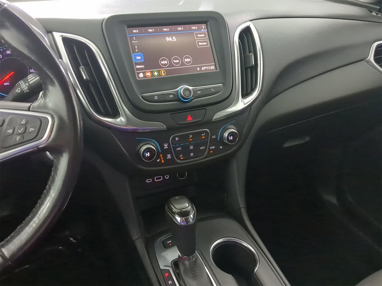 Thumbnail: 2019 Chevrolet Equinox - 26