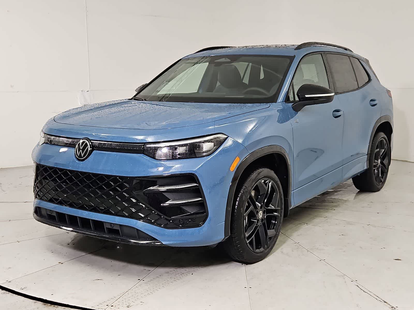 Thumbnail: 2026 Volkswagen Tiguan - 1