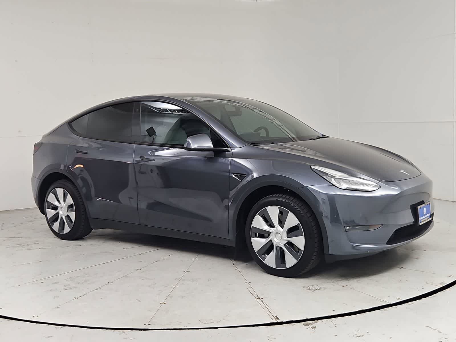 Thumbnail: 2022 Tesla Model Y - 8