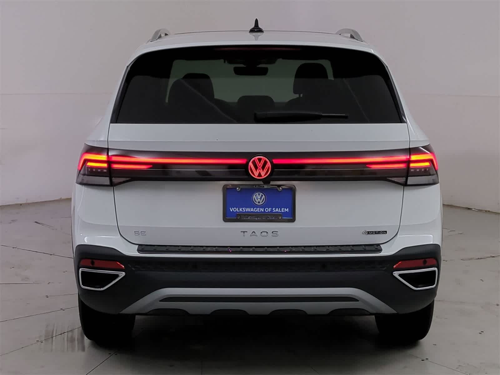 Thumbnail: 2025 Volkswagen Taos - 5