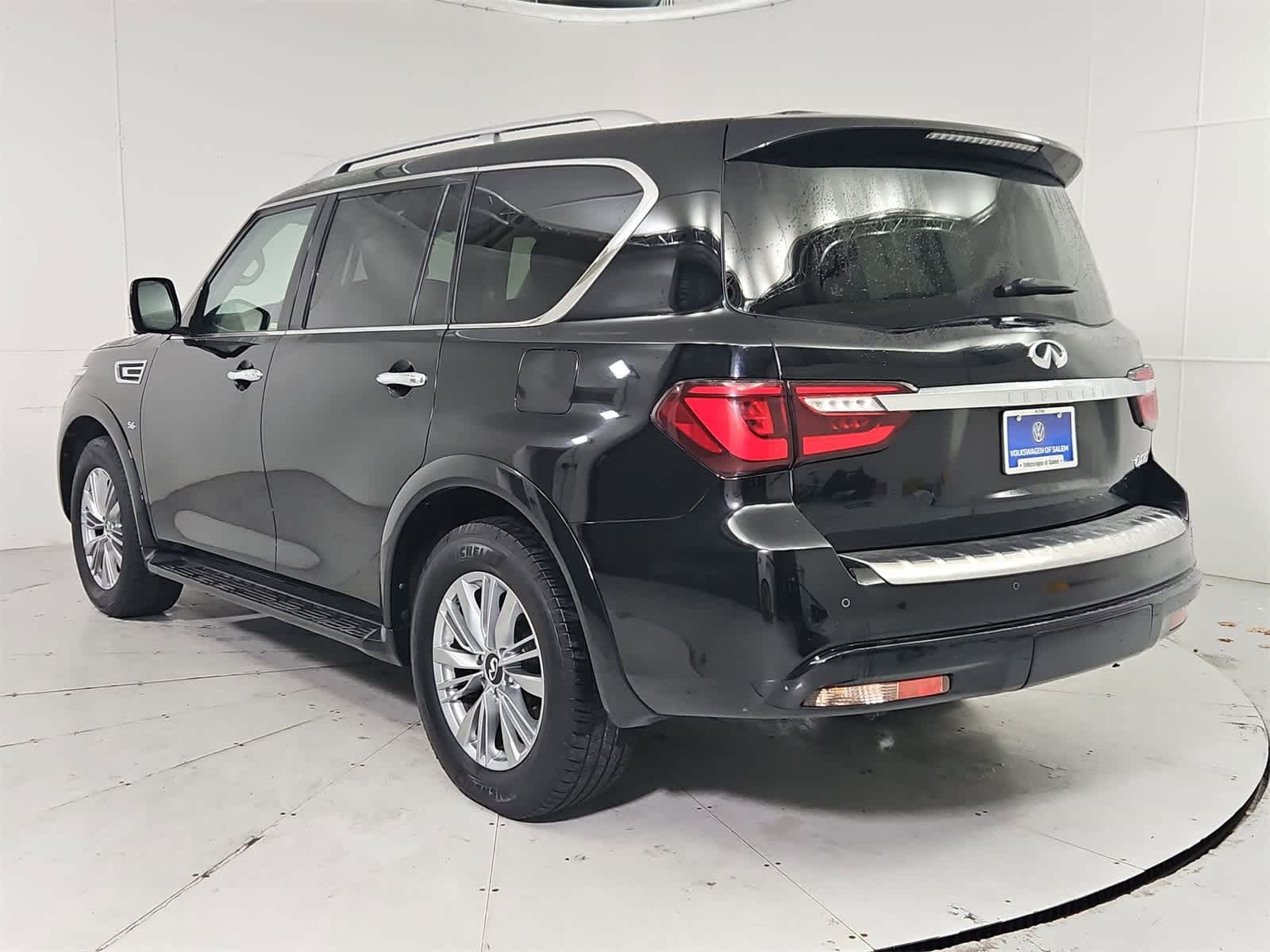 Thumbnail: 2019 INFINITI QX80 - 4