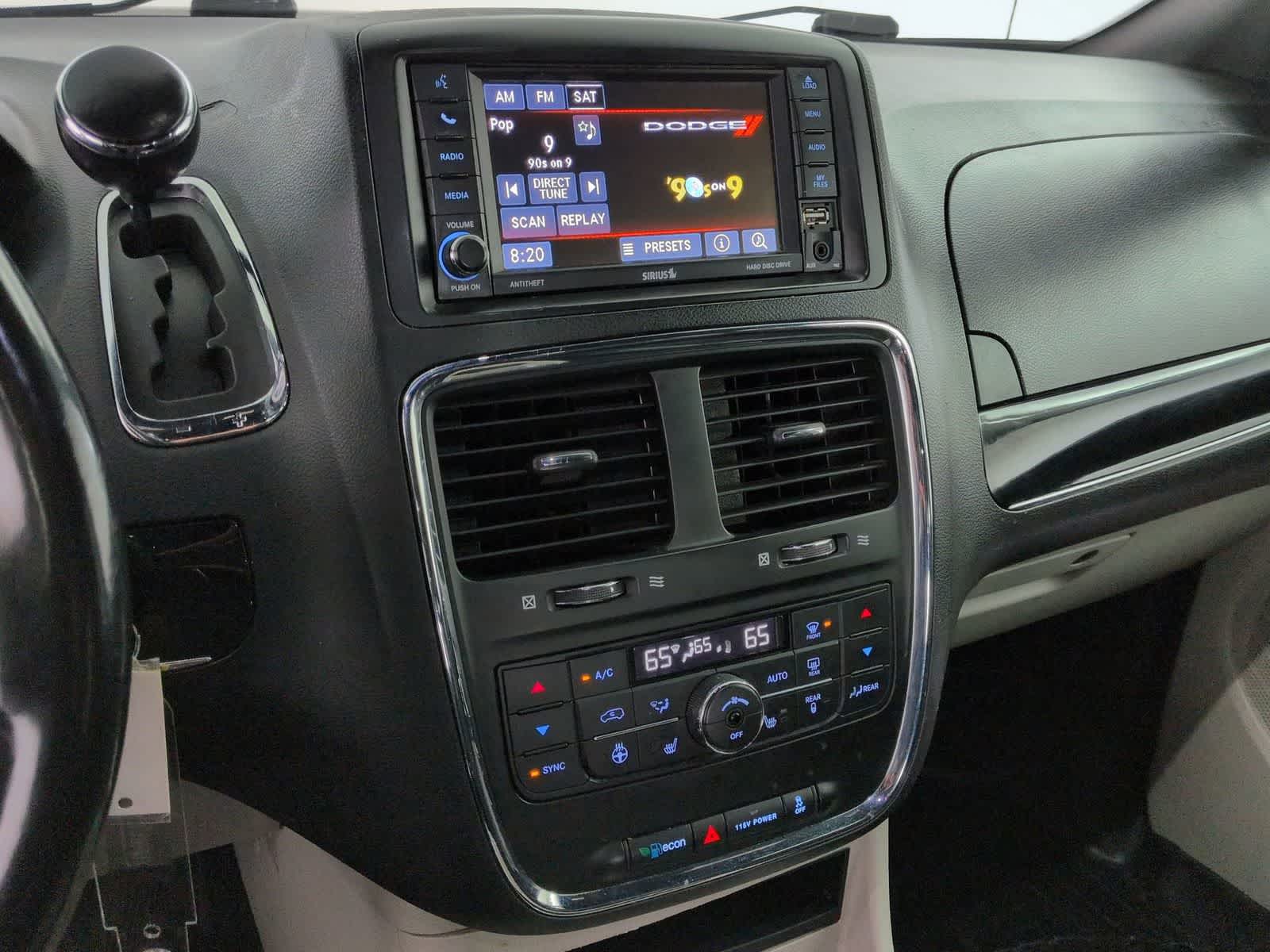 Thumbnail: 2019 Dodge Grand Caravan - 27