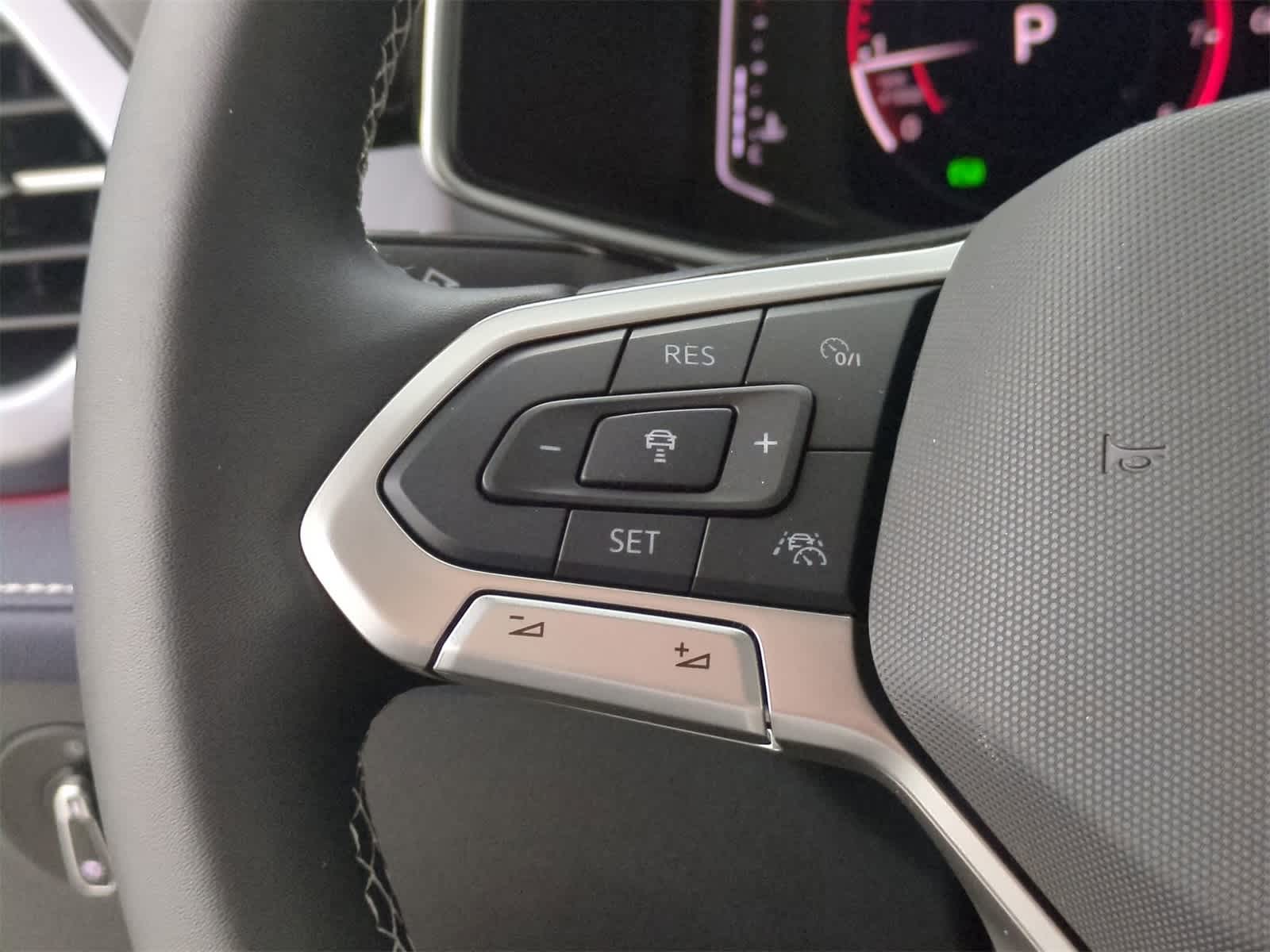 Thumbnail: 2025 Volkswagen Taos - 24