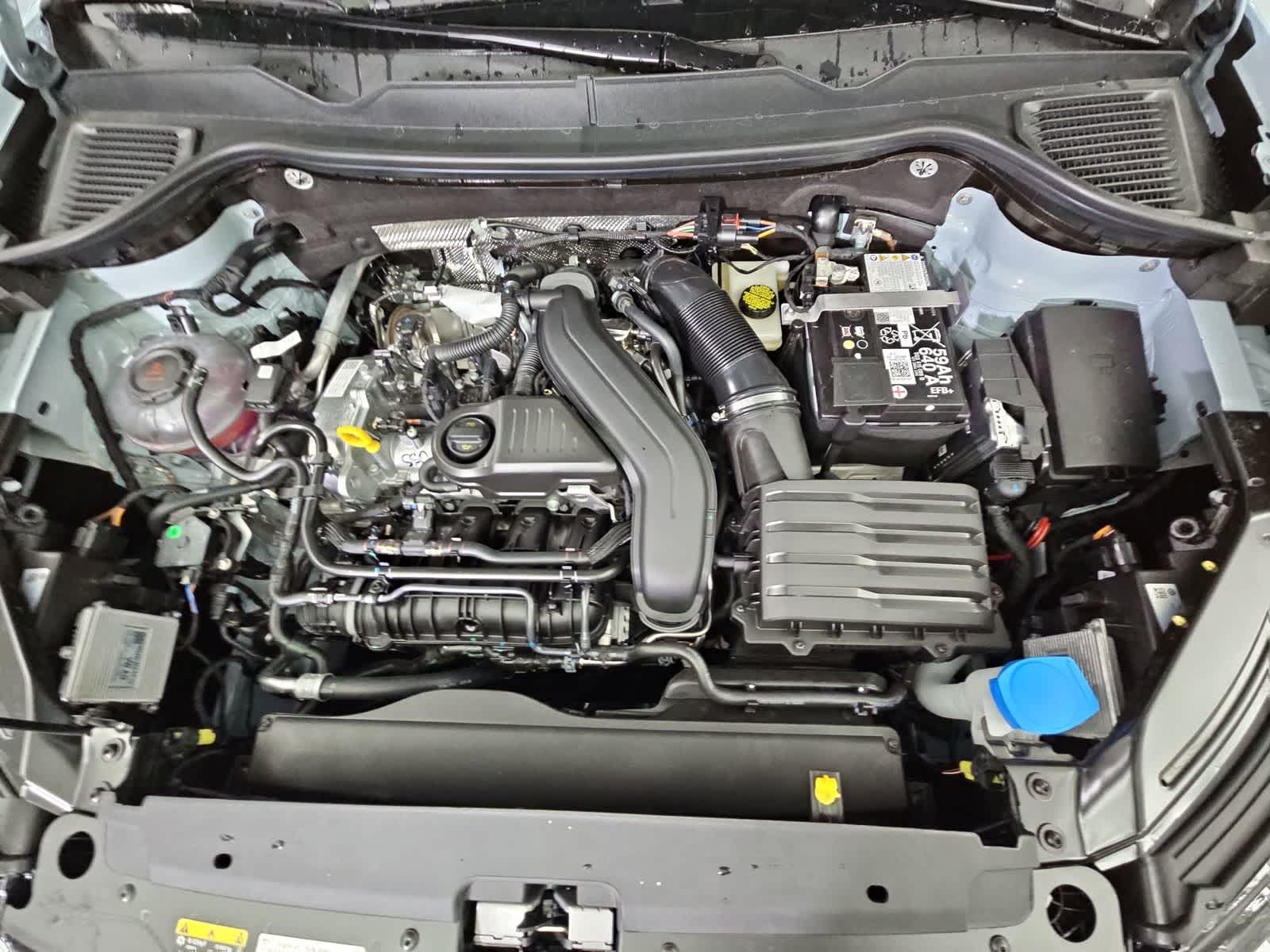 Thumbnail: 2026 Volkswagen Taos - 14
