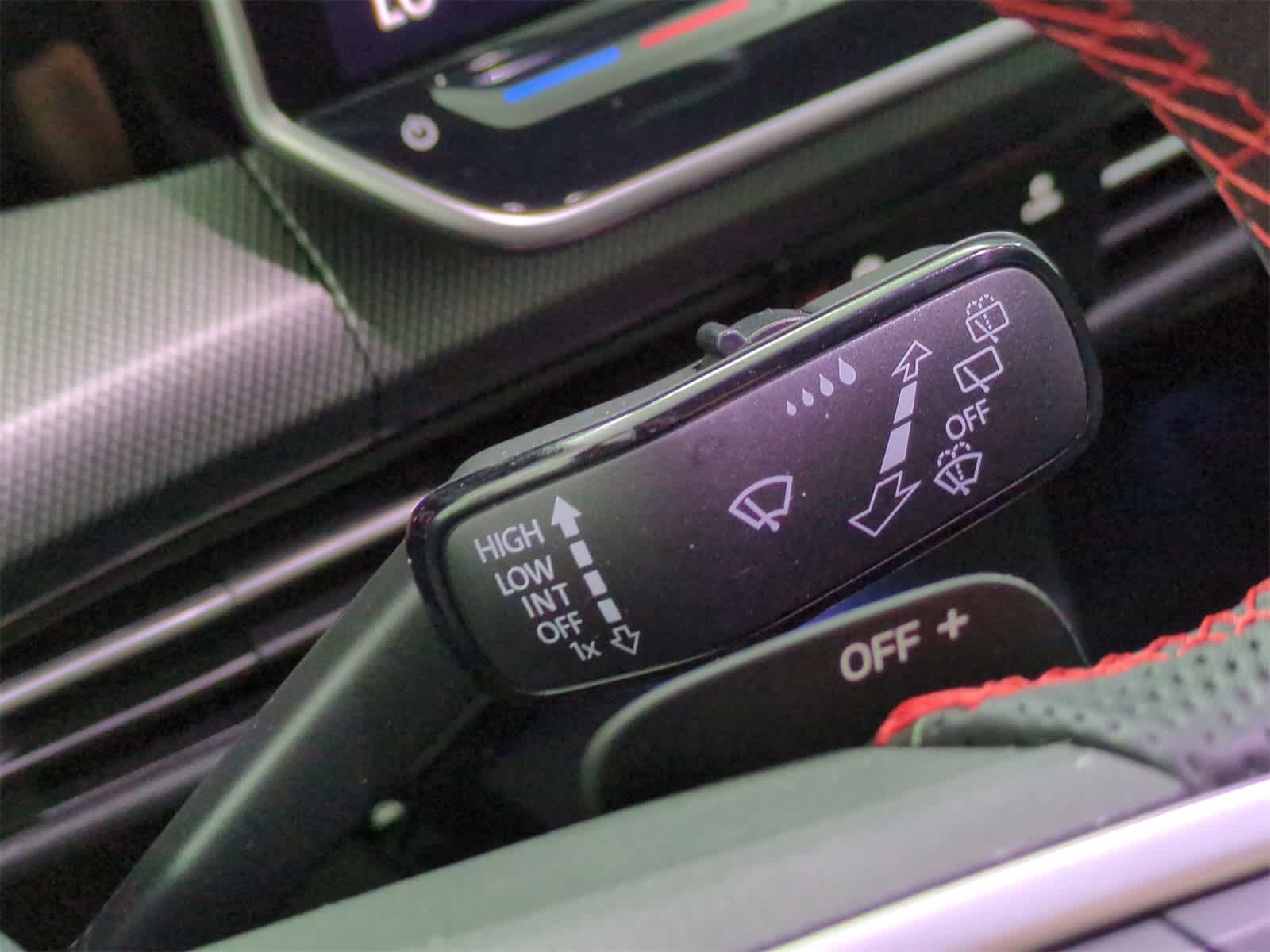 Thumbnail: 2025 Volkswagen Golf - 26