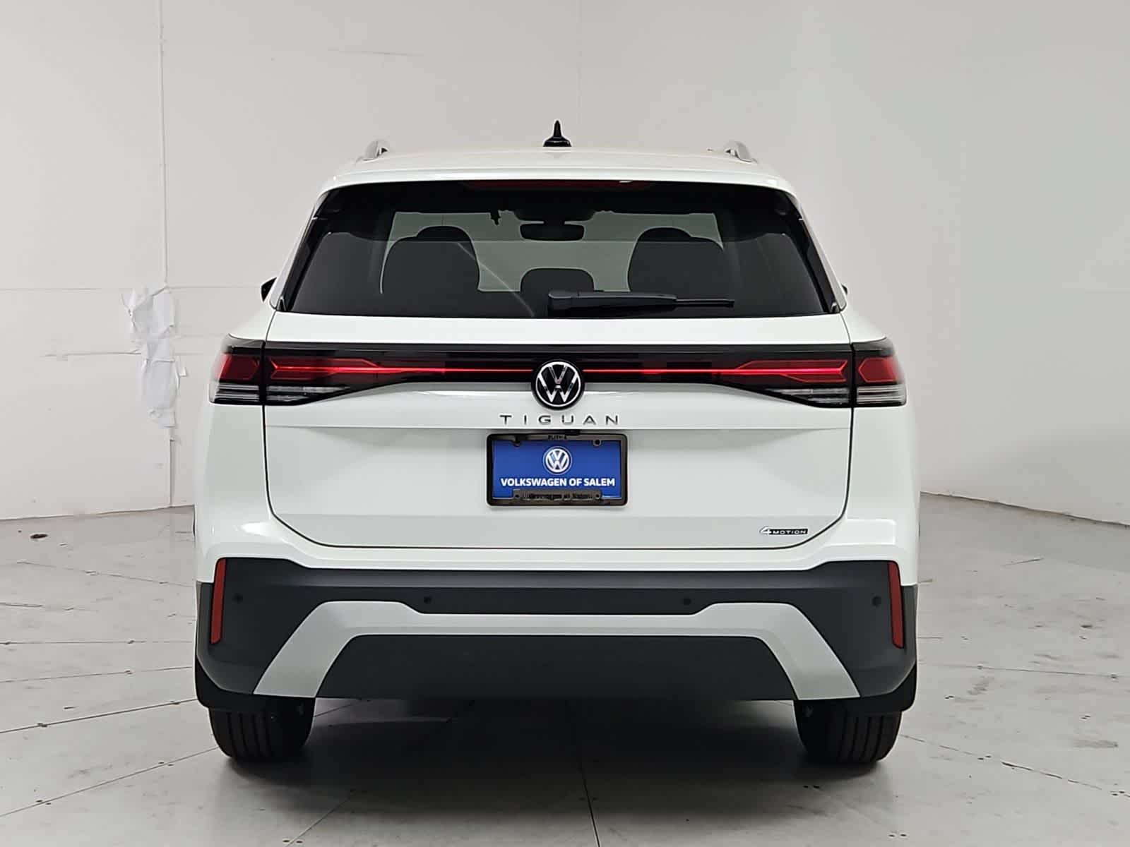 Thumbnail: 2026 Volkswagen Tiguan - 5