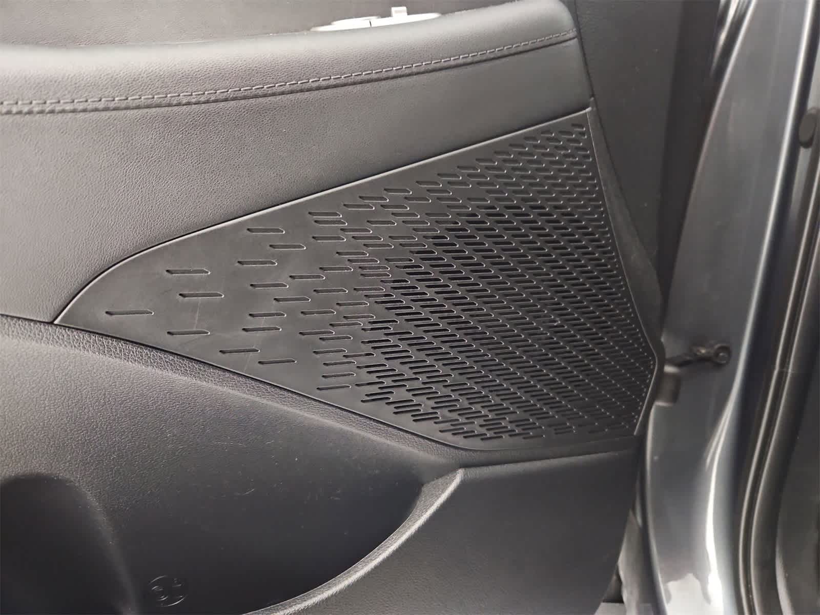 Thumbnail: 2023 Hyundai Palisade - 32