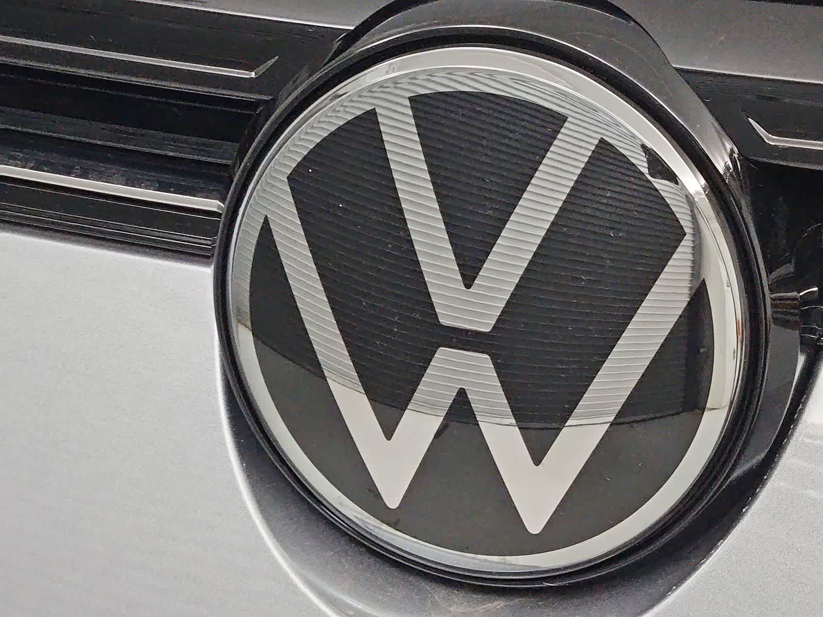 Thumbnail: 2025 Volkswagen Taos - 11