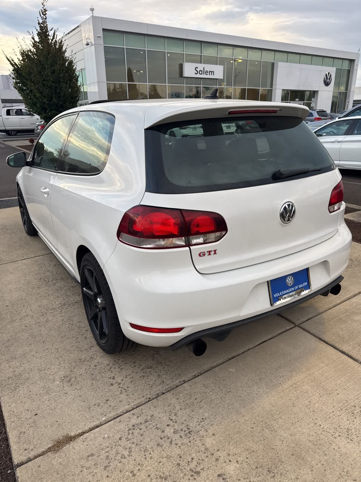 2013 Volkswagen Golf GTI photo 4