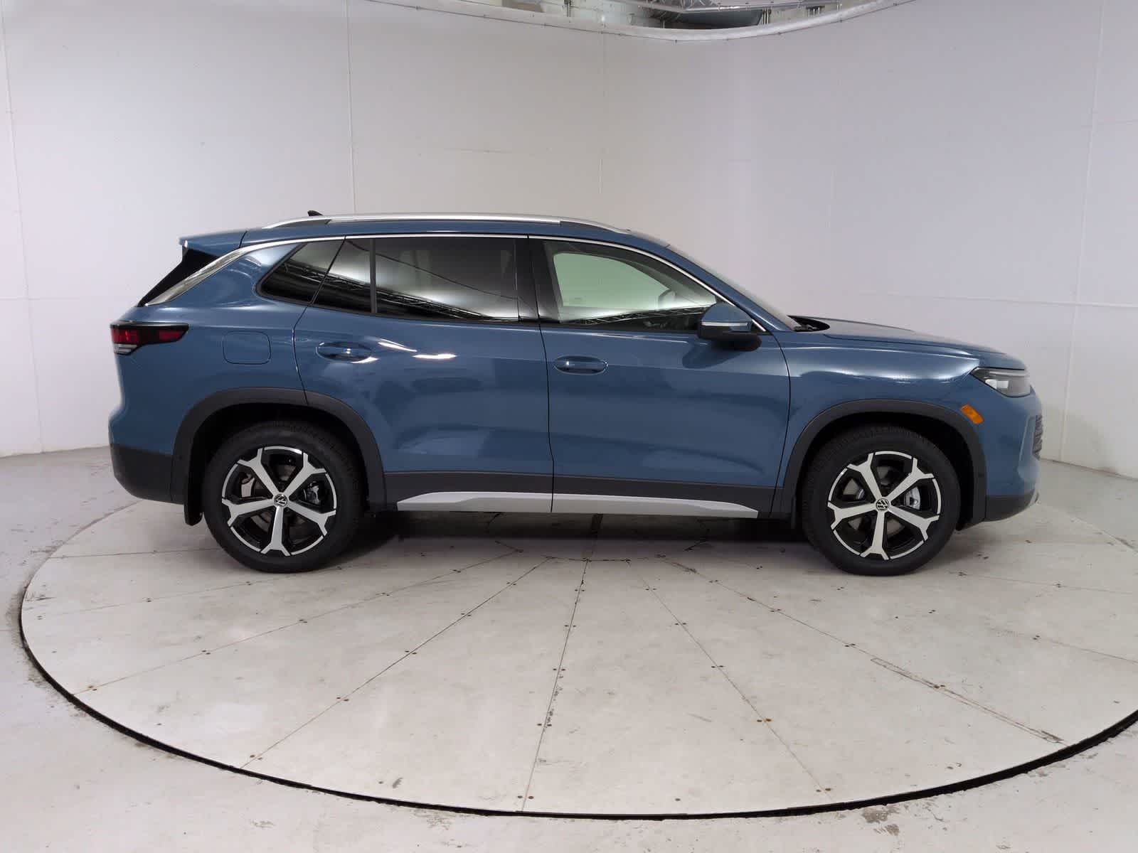 Thumbnail: 2026 Volkswagen Tiguan - 7
