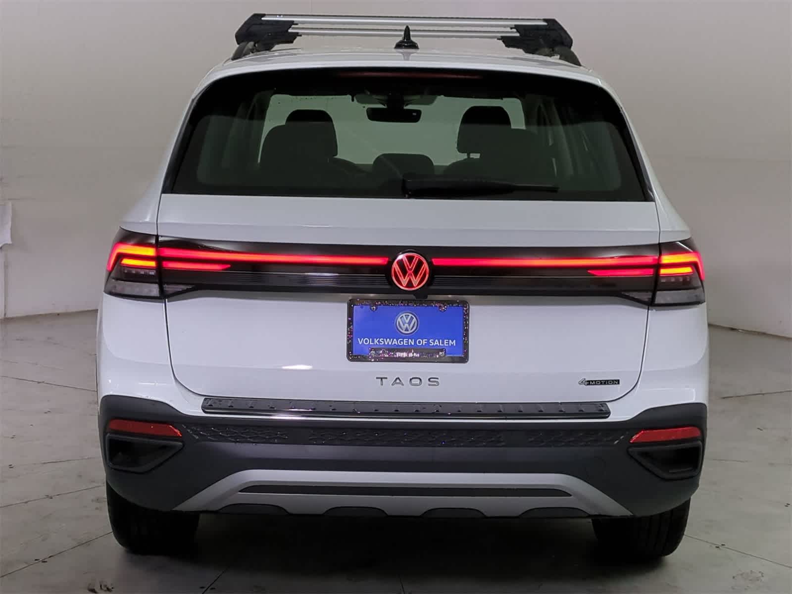 Thumbnail: 2025 Volkswagen Taos - 5