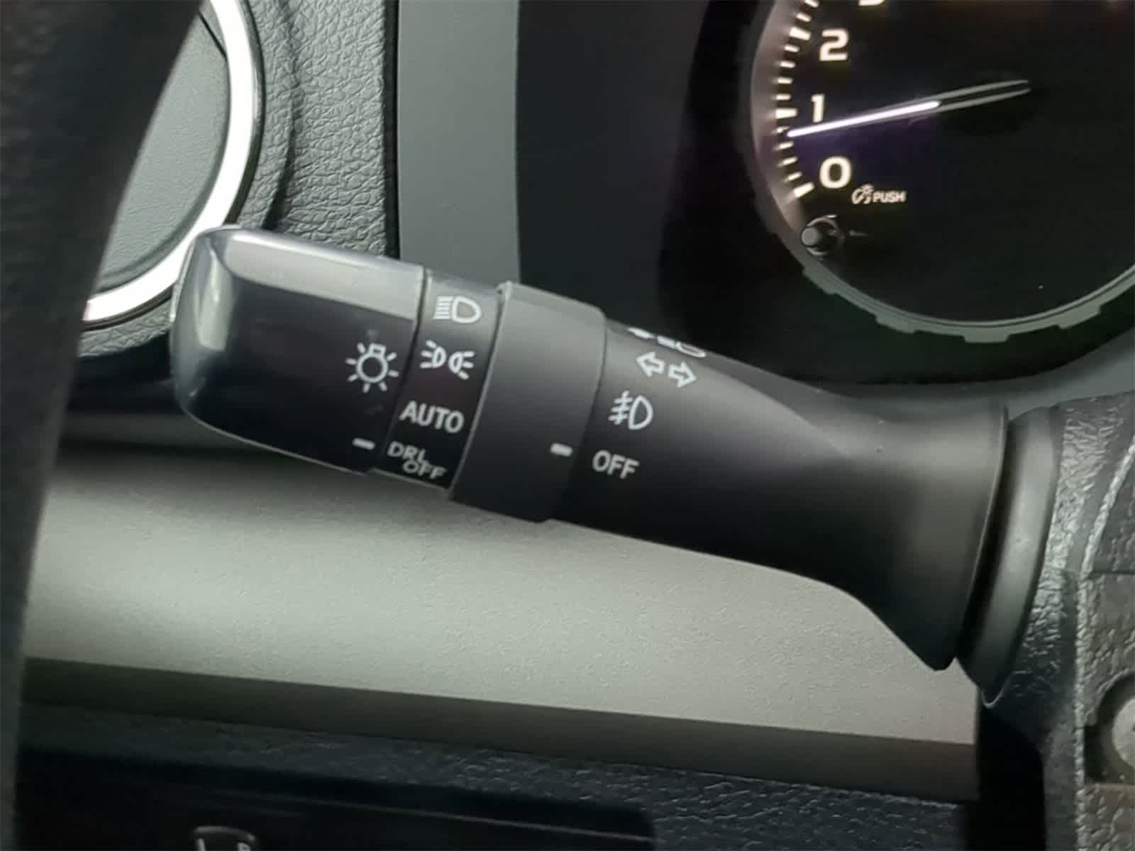 Thumbnail: 2021 Toyota Tundra - 25