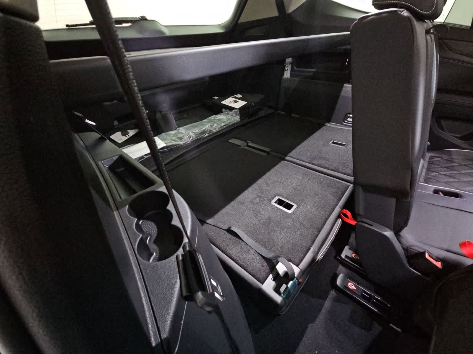 Thumbnail: 2026 Volkswagen Atlas - 40